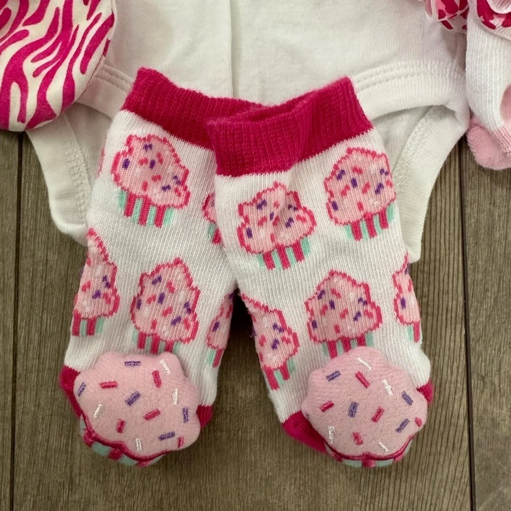 Carter’s newborn baby girl bodysuit accessory bundle lot